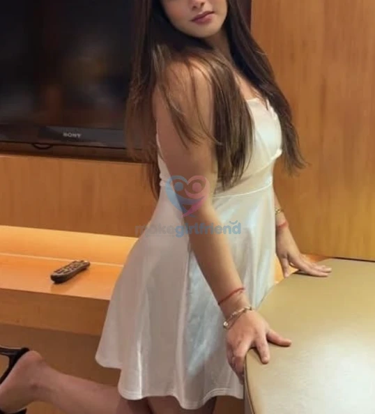 Call Girl Mumbai - Menika Singh photo 3