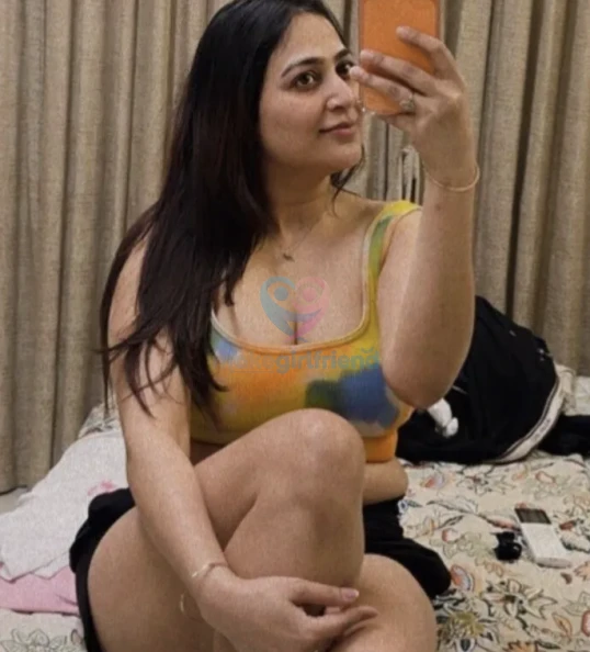 Call Girl Mumbai - Niyati Kapoor photo 2